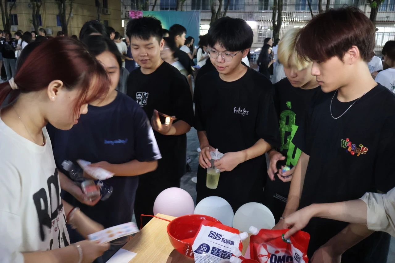 智博足球官网入口1919
